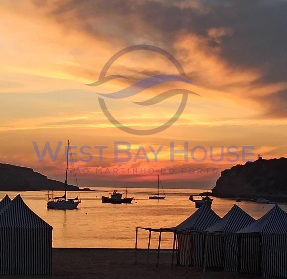 Пансион West Bay House