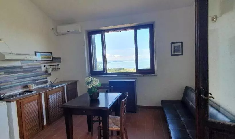 Poloturisticoumbria Rustico Con Piscina Vista Lago
