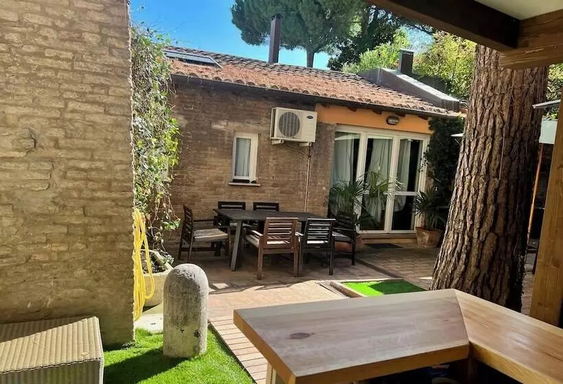 تختخواب و صبحانه A Casa Di Paola Suite