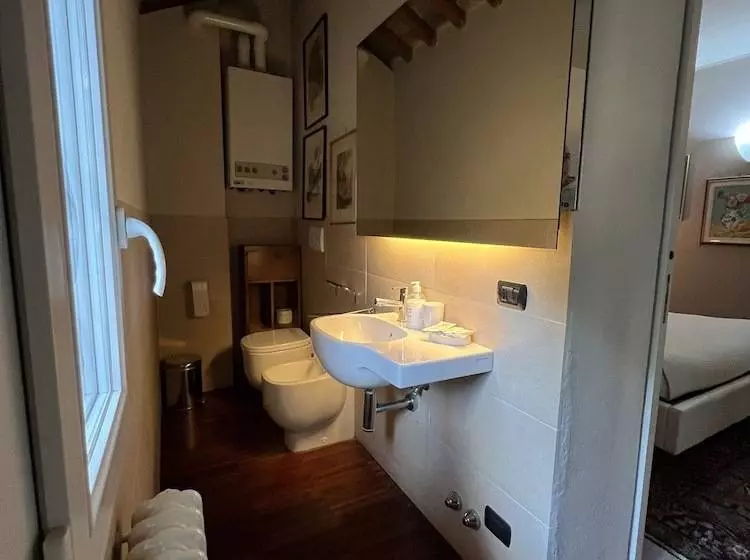 تختخواب و صبحانه A Casa Di Paola Suite