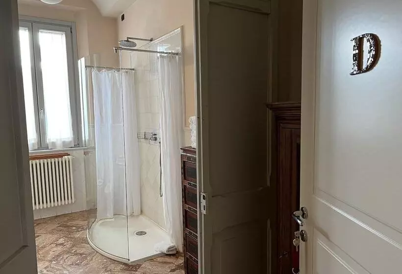 تختخواب و صبحانه A Casa Di Paola Suite