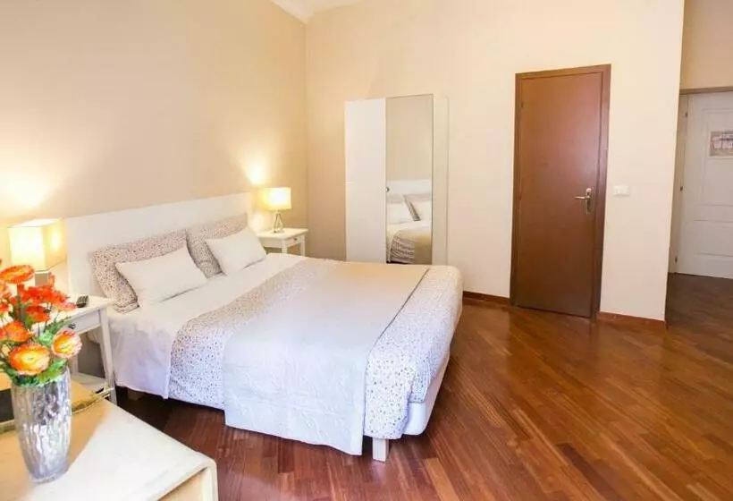 تختخواب و صبحانه Martino Ai Monti