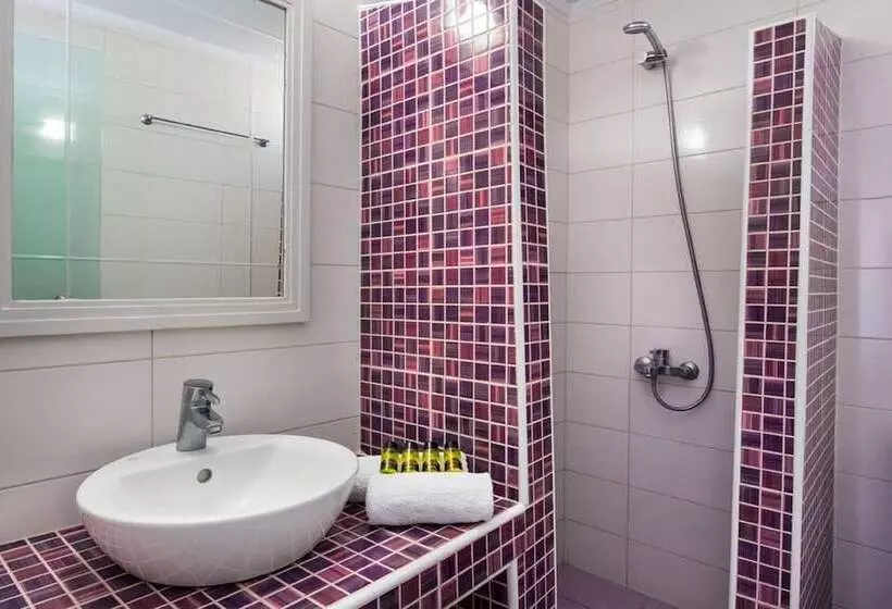 هتل Alizea Villas & Suites