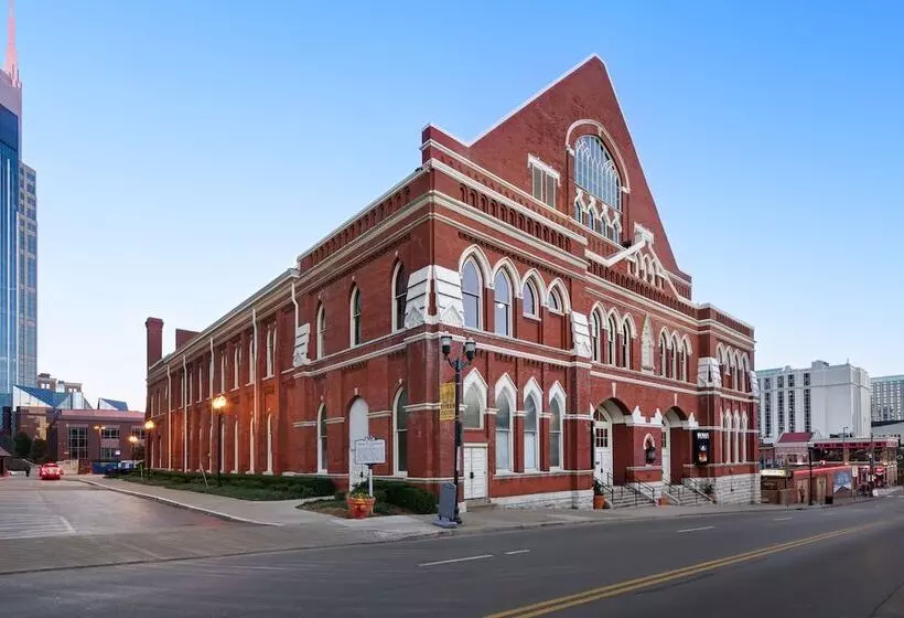 هتل Indigo Nashville The Countrypolitan