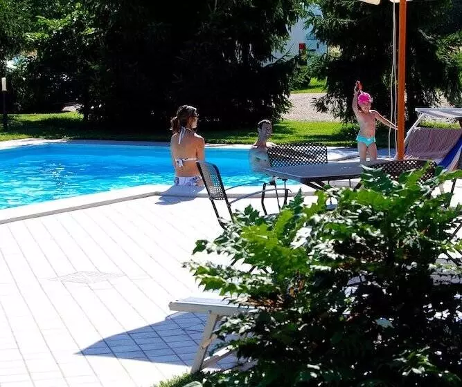 هتل روستایی Agriturismo B&b Corte Dei Gioghi