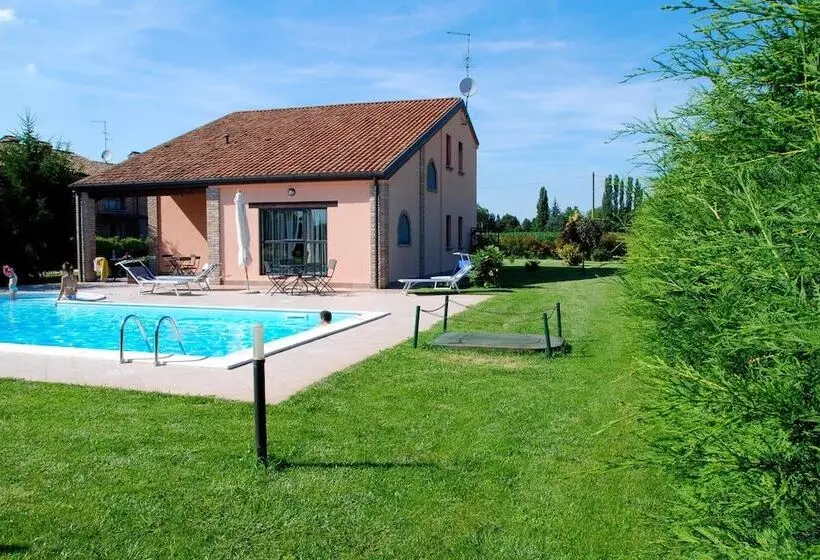 هتل روستایی Agriturismo B&b Corte Dei Gioghi