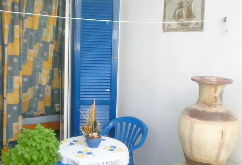 Rea Sun Hotel Studios Apartments