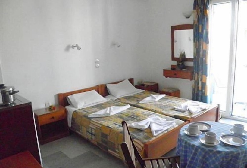 Rea Sun Hotel Studios Apartments