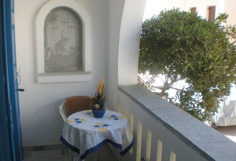 Rea Sun Hotel Studios Apartments