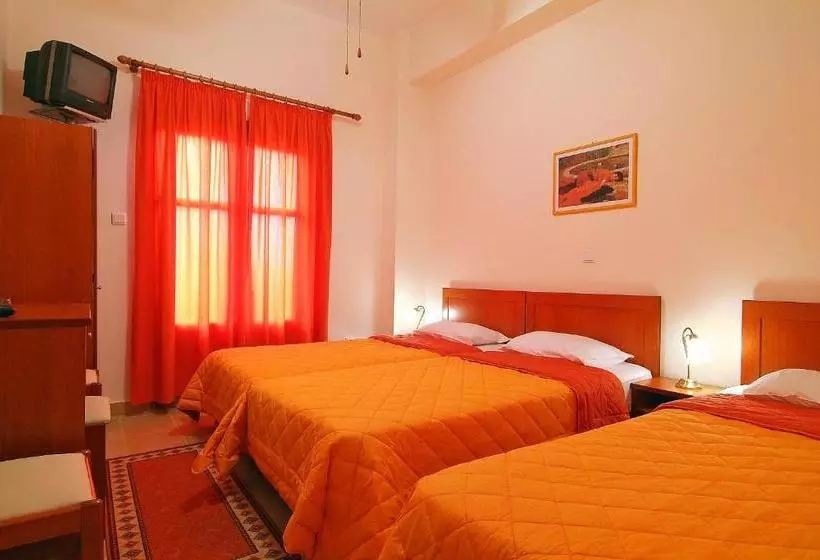 בית מלון כפרי Sibylla