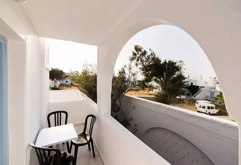 Stratos Apartments & Studios