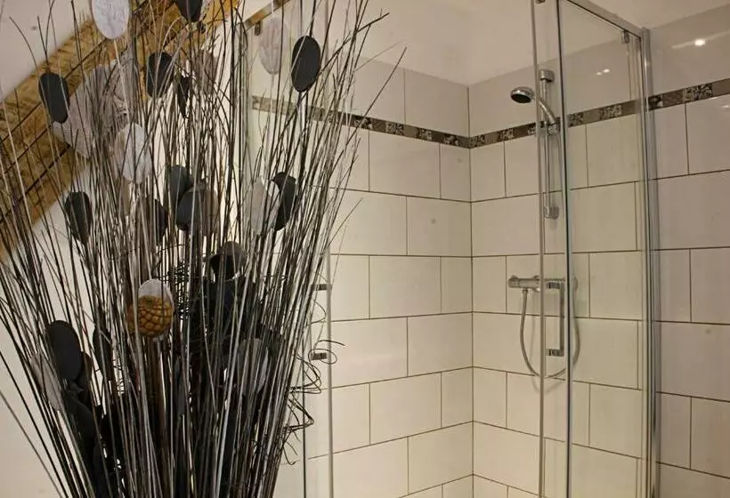 Aamiaismajoitus (B&B) La Veuzaine