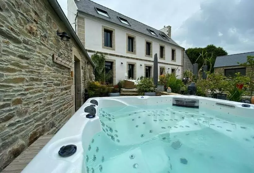 ベッドアンドブレックファースト L’ardoisière, Maison D’hôtes Et D’amis