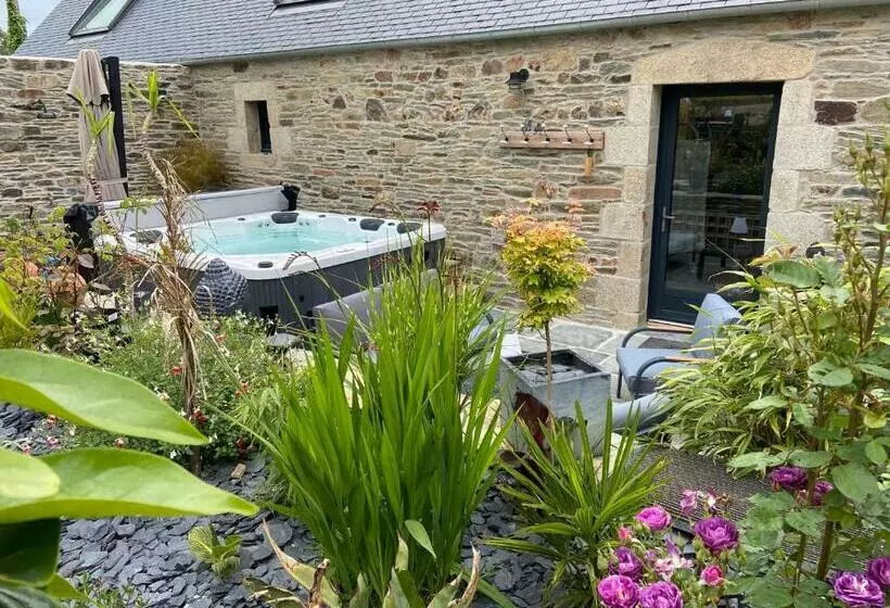 ベッドアンドブレックファースト L’ardoisière, Maison D’hôtes Et D’amis