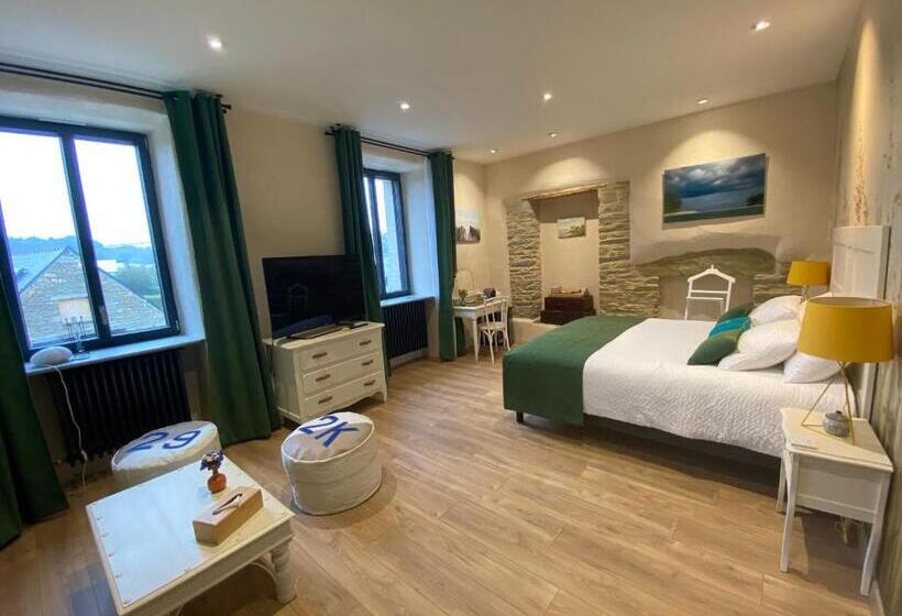 Bed and Breakfast L’ardoisière, Maison D’hôtes Et D’amis