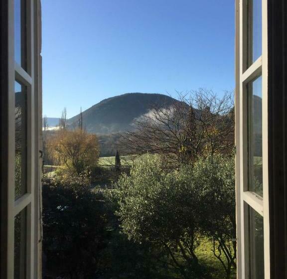 مبيت وإفطار Mas Redortier