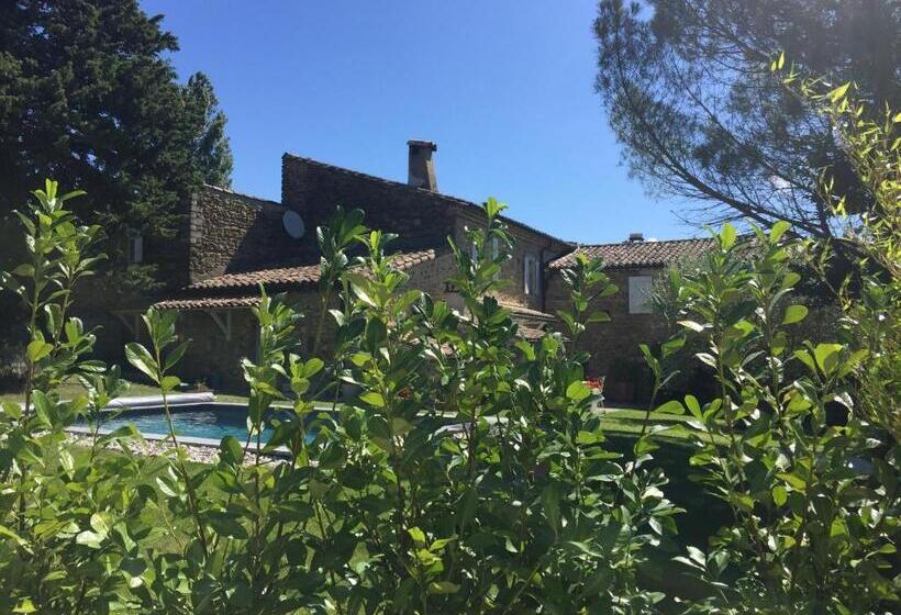 مبيت وإفطار Mas Redortier