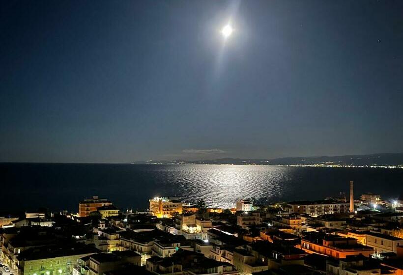 مبيت وإفطار Panoramic Suite