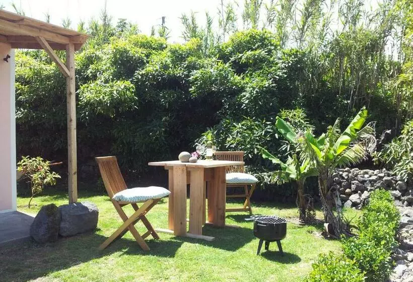 Faial Cottage B&b