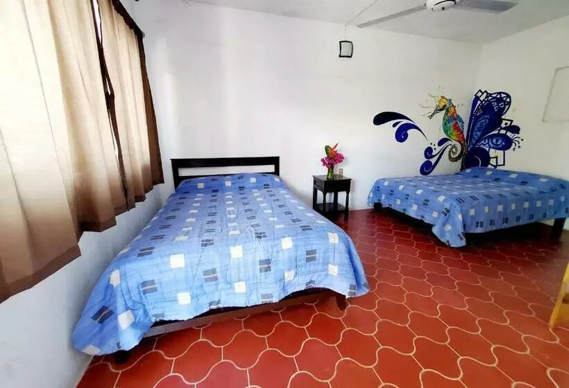 Hotelli Oasis Melaque