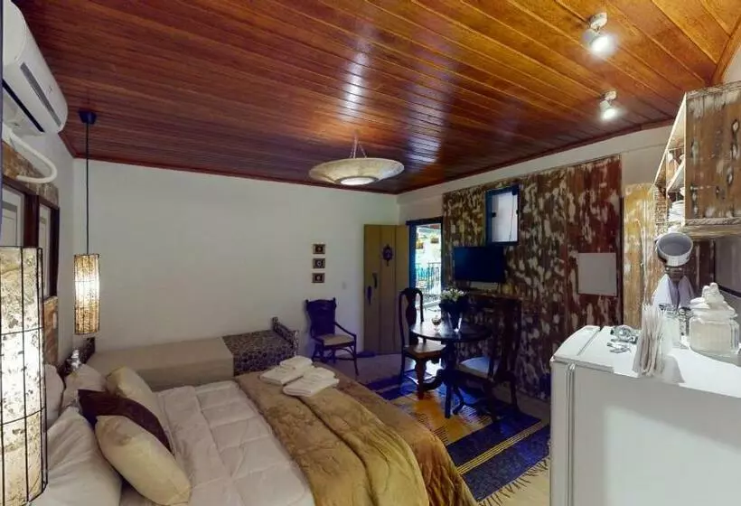 Majatalo Pousada Quatro Estações