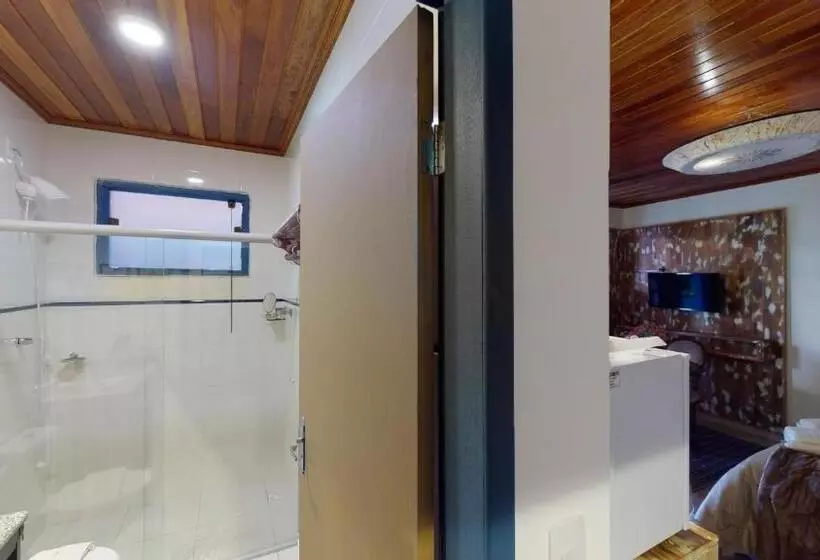 Majatalo Pousada Quatro Estações