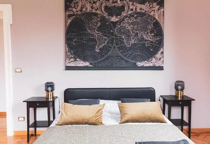 پانسیون Room Gatsby  Your Space With Garden In The City Center