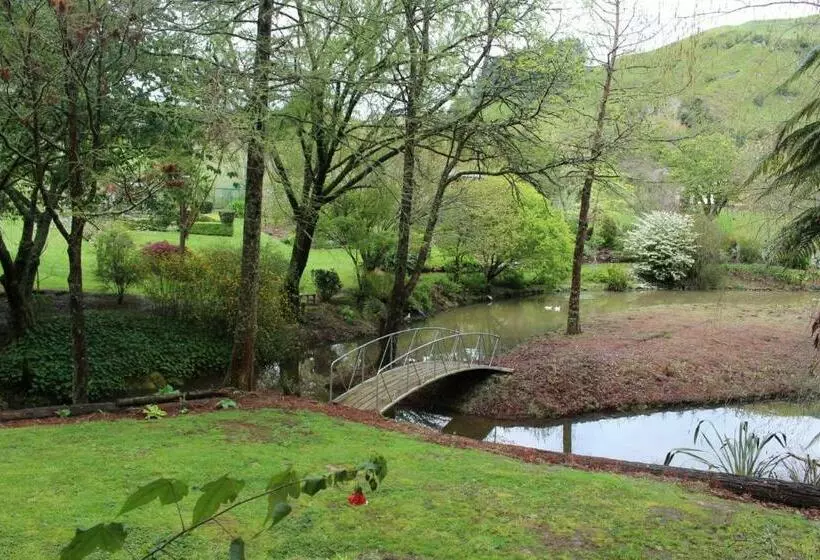 Aamiaismajoitus (B&B) Aramatai Gardens