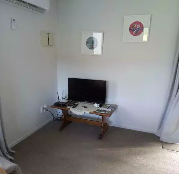 Aamiaismajoitus (B&B) Aramatai Gardens