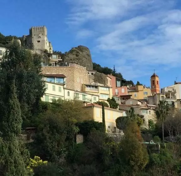 Aamiaismajoitus (B&B) Soutariba