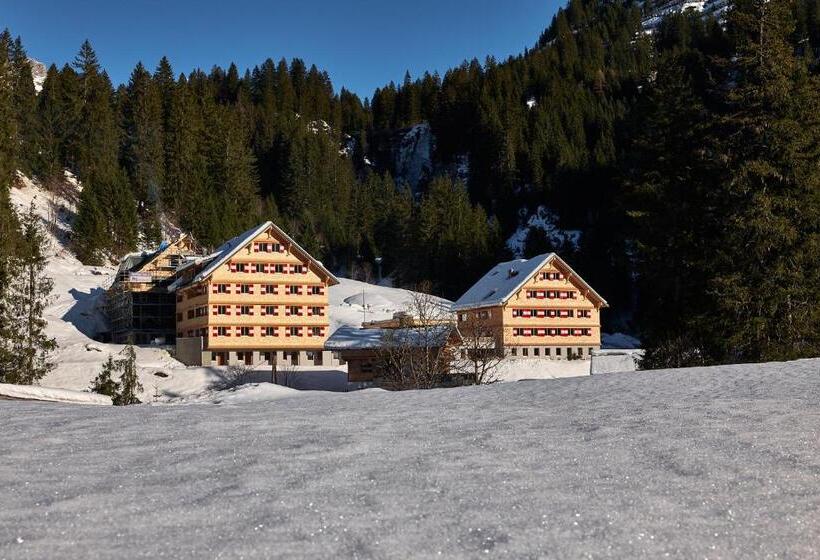 Berghaus Schröcken   Hotel Apartments Spa