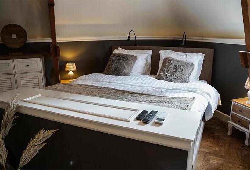 Boetiekhotel Ons Oude Raadhuis Digitaal Inchecken Via Sms En Mail