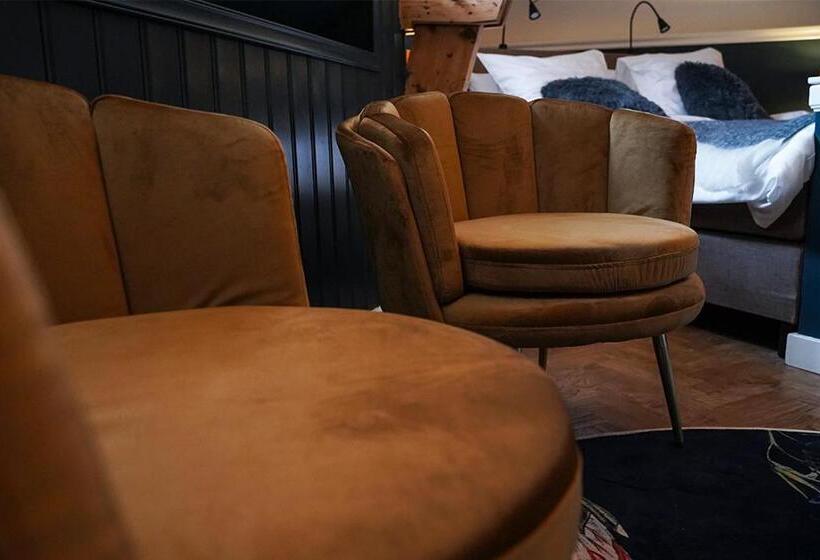 Boetiekhotel Ons Oude Raadhuis Digitaal Inchecken Via Sms En Mail