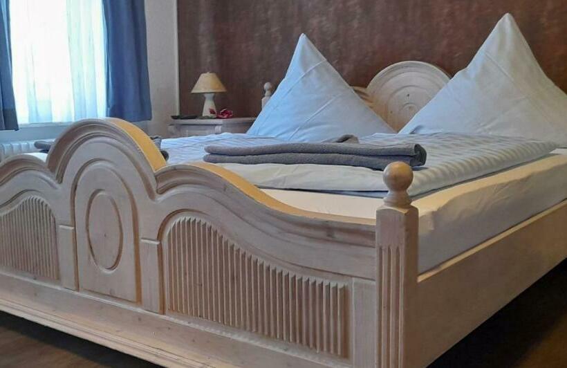 Landgasthof Hotel Zur Waage