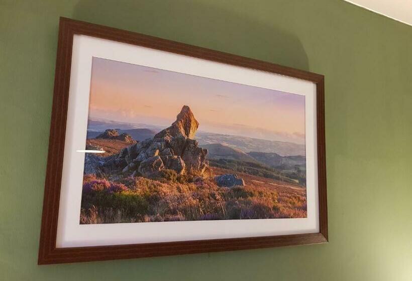 펜션 Afallon Townhouse