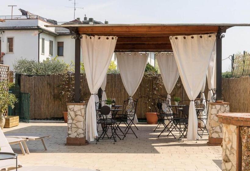 پانسیون Le 2 Perle 2.0