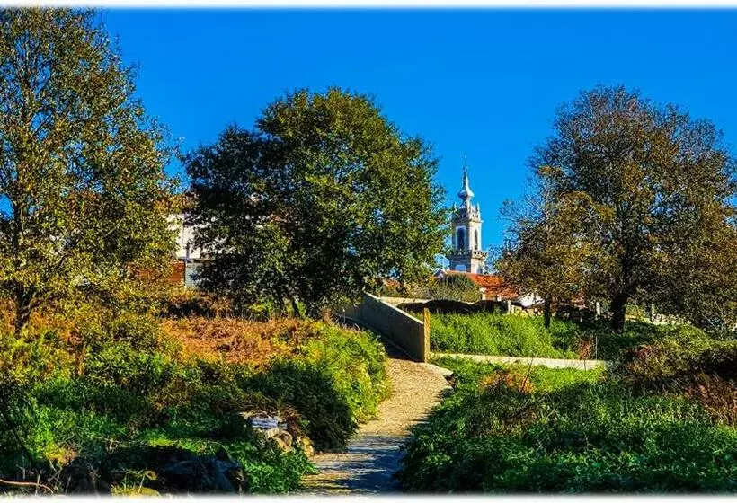 هاستل Alvorada Medieval, Al