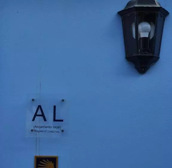 هاستل Alvorada Medieval, Al