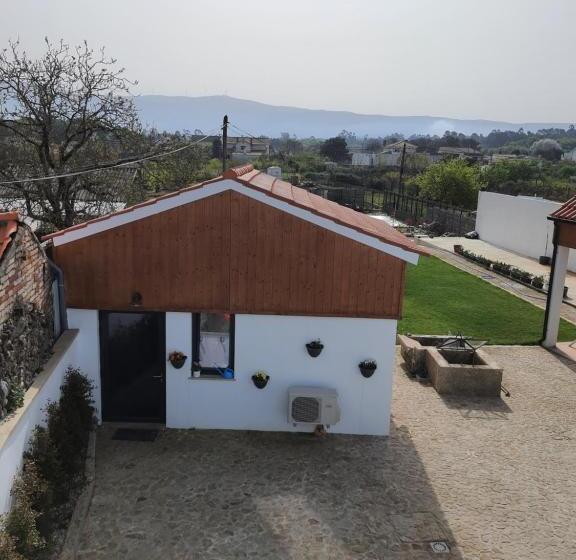 هاستل Alvorada Medieval, Al