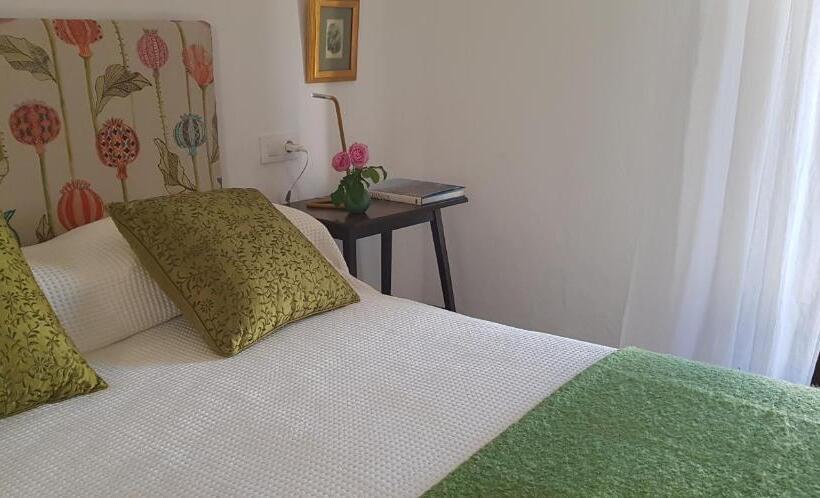 ベッドアンドブレックファースト Casa Rural Los Danzantes