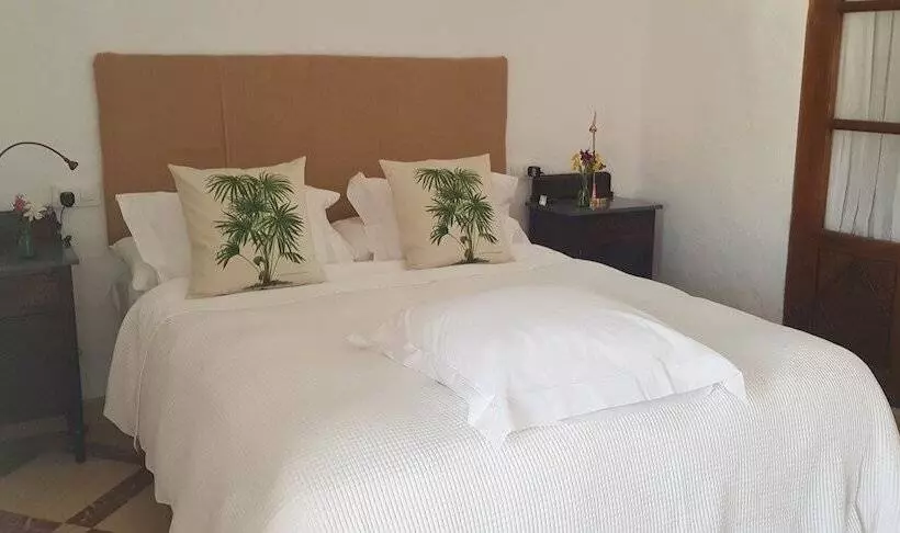 ベッドアンドブレックファースト Casa Rural Los Danzantes