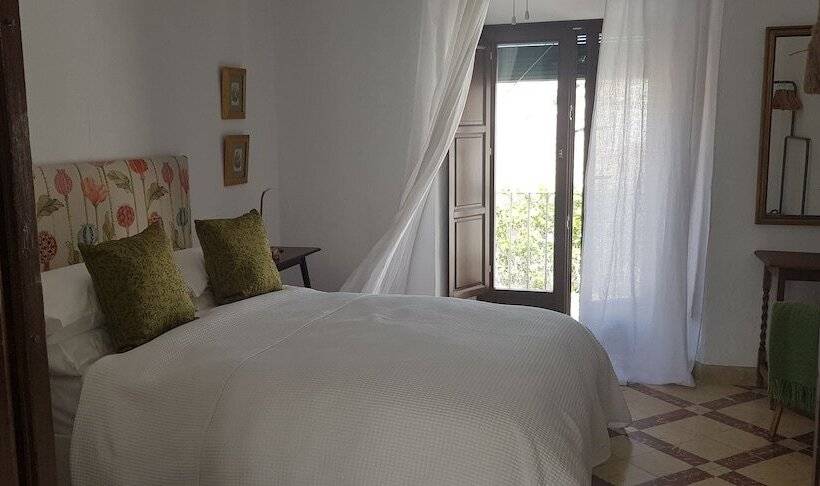 ベッドアンドブレックファースト Casa Rural Los Danzantes