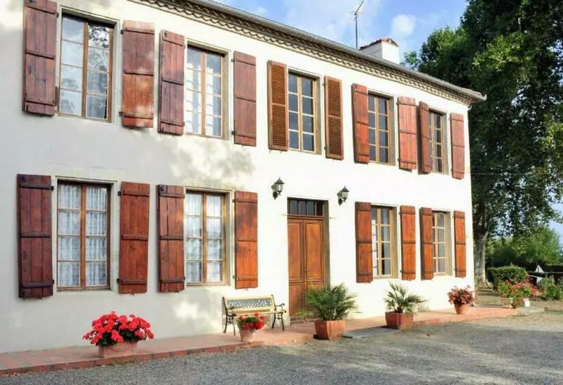 Aamiaismajoitus (B&B) Chambre D Hôte Daugé