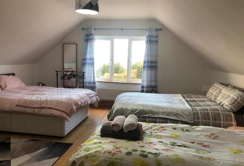 住宿加早餐  Four Seasons House