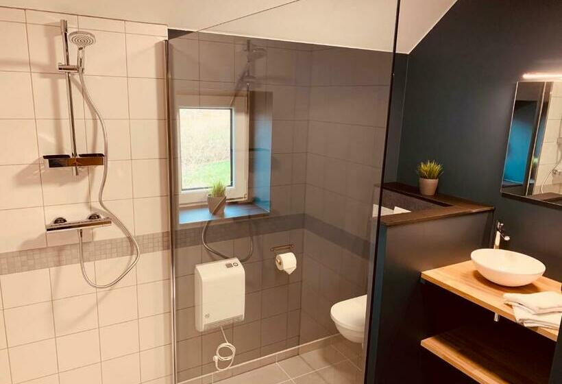 Bed and Breakfast La Chambre D En Haut