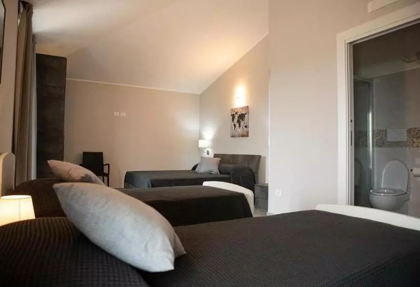 ベッドアンドブレックファースト Un Passo Dal Mare   Guest House