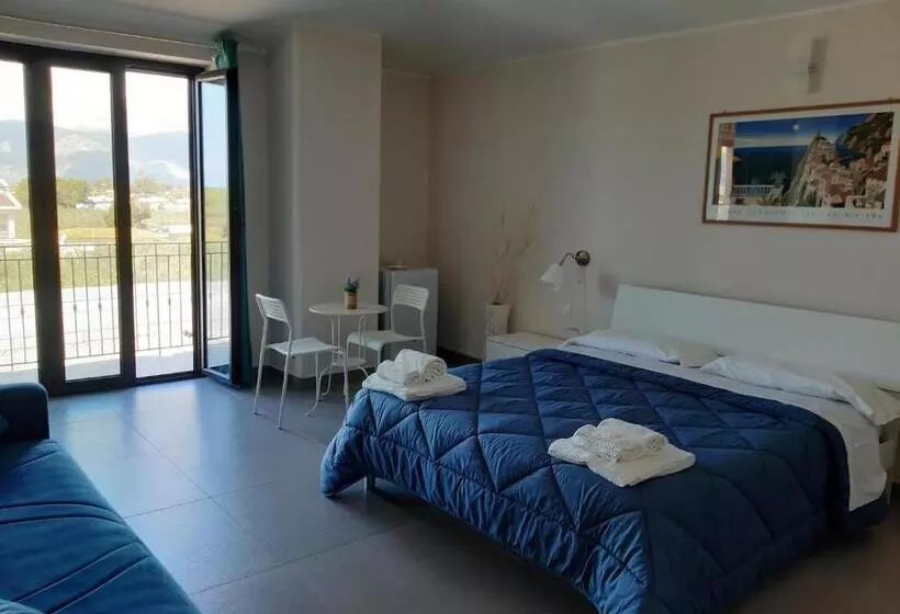 ベッドアンドブレックファースト Un Passo Dal Mare   Guest House