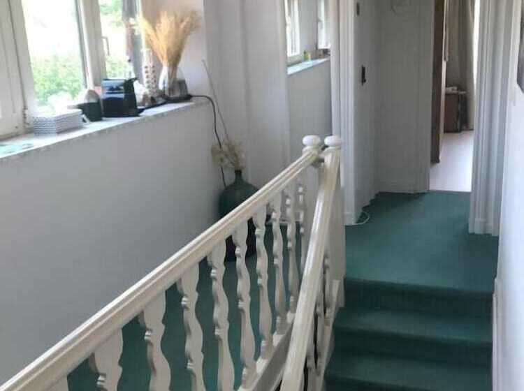 تختخواب و صبحانه Villa Sylvania