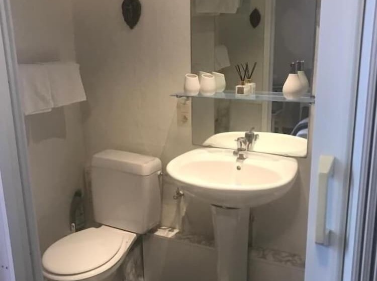 تختخواب و صبحانه Villa Sylvania