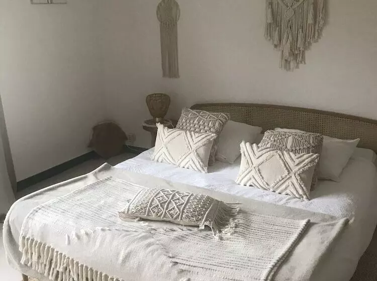 ベッドアンドブレックファースト Villa Sylvania